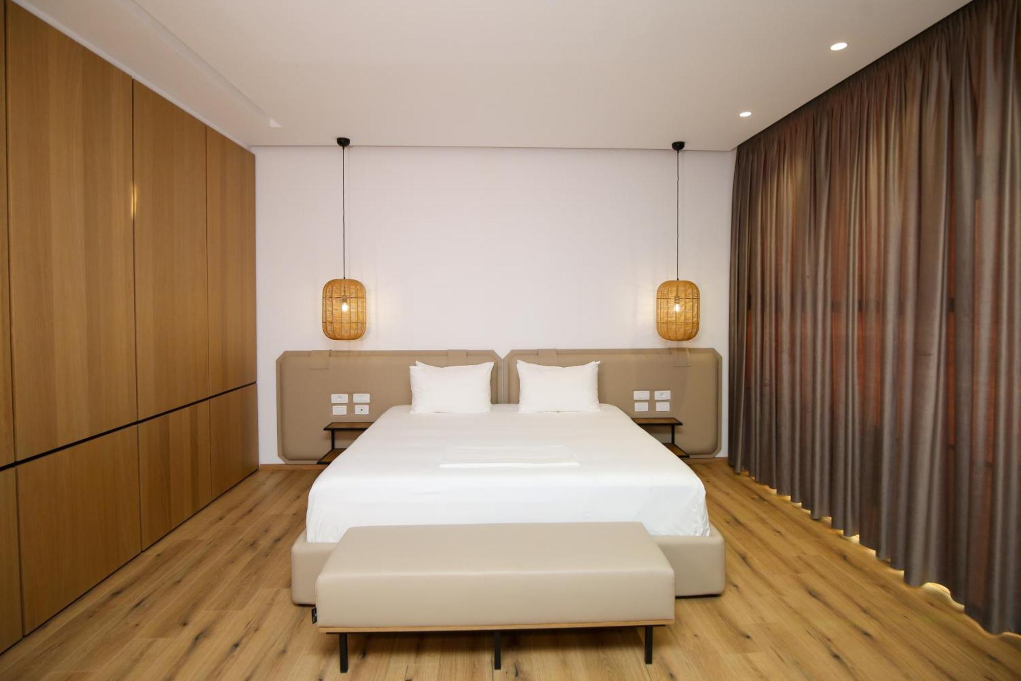 Oricon Coast Luxury Resort Орикум Екстериор снимка