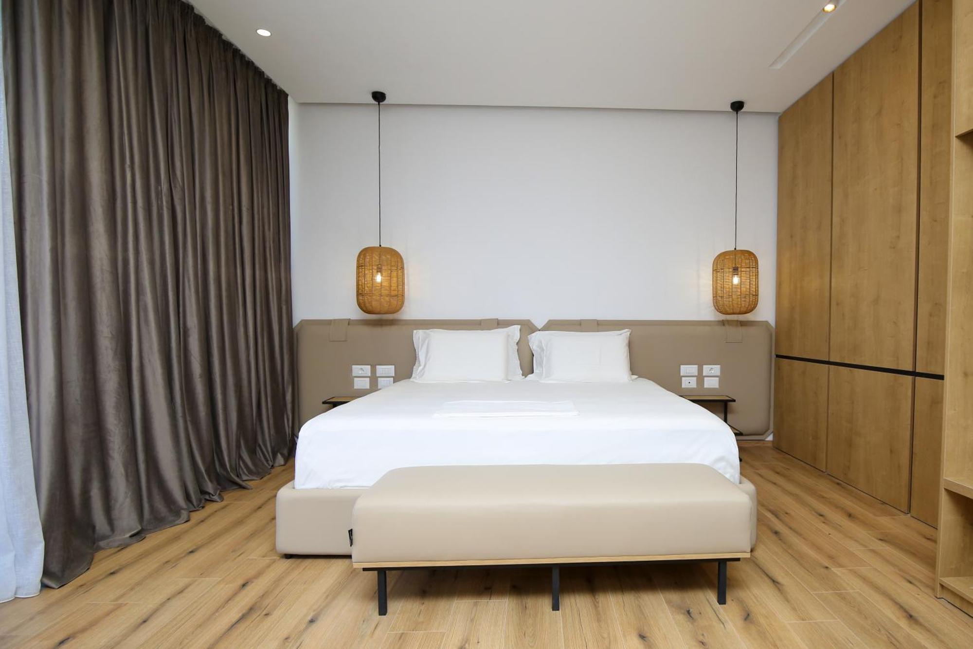 Oricon Coast Luxury Resort Орикум Екстериор снимка