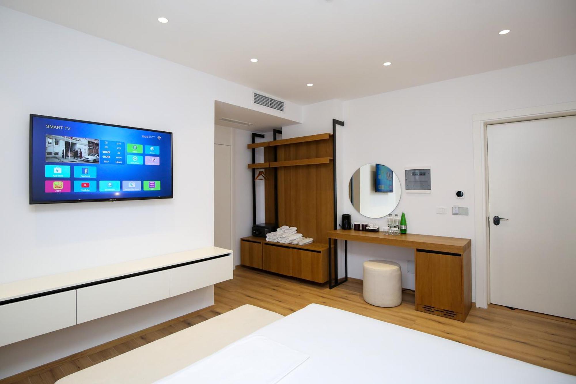 Oricon Coast Luxury Resort Орикум Екстериор снимка