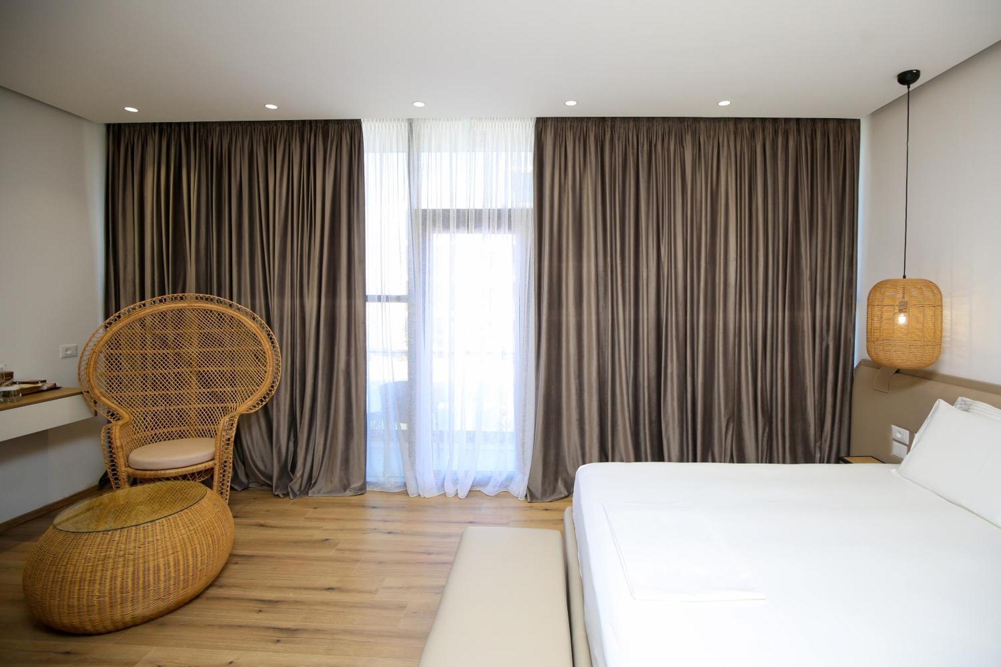 Oricon Coast Luxury Resort Орикум Екстериор снимка