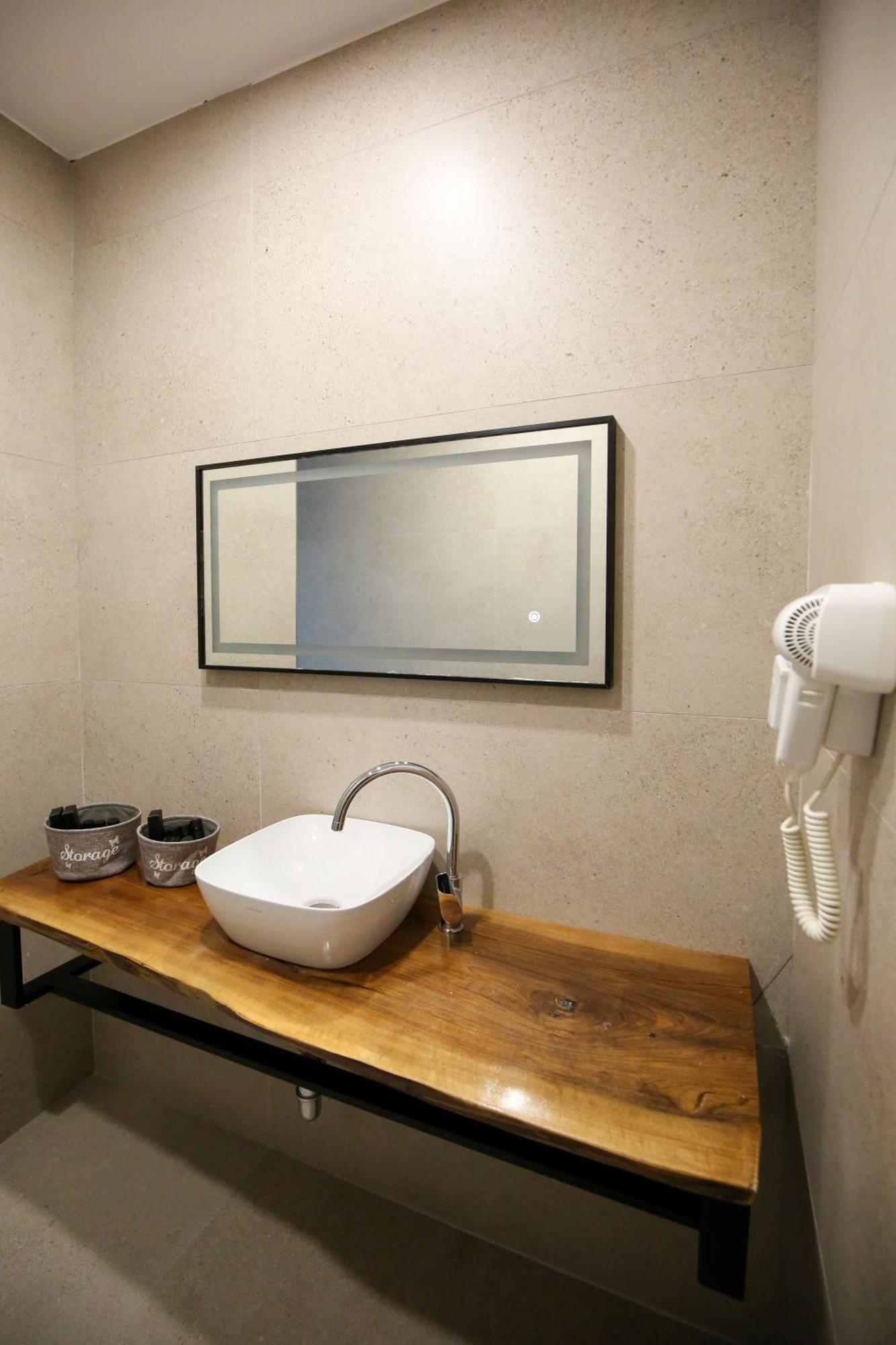 Oricon Coast Luxury Resort Орикум Екстериор снимка