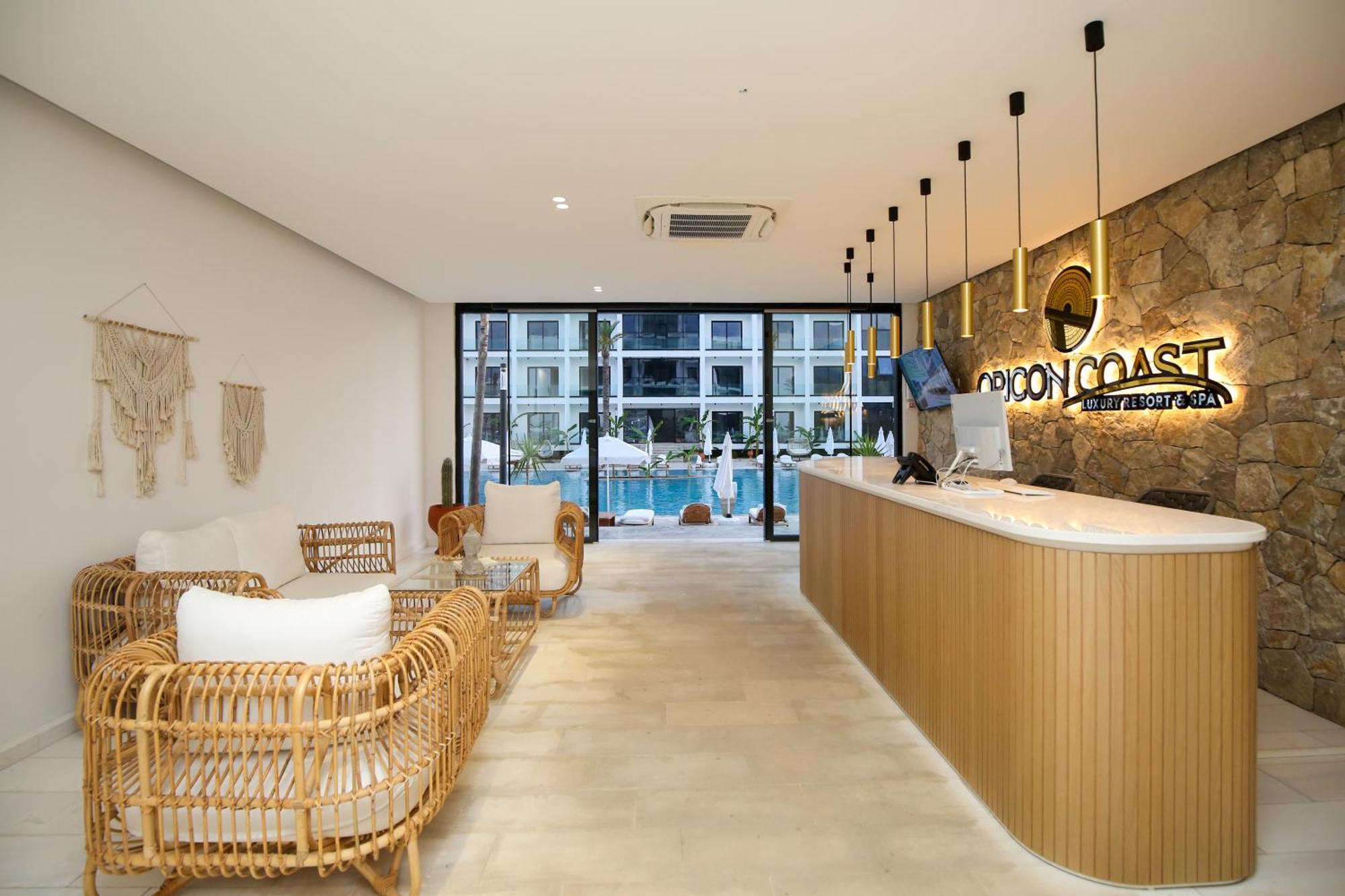 Oricon Coast Luxury Resort Орикум Екстериор снимка